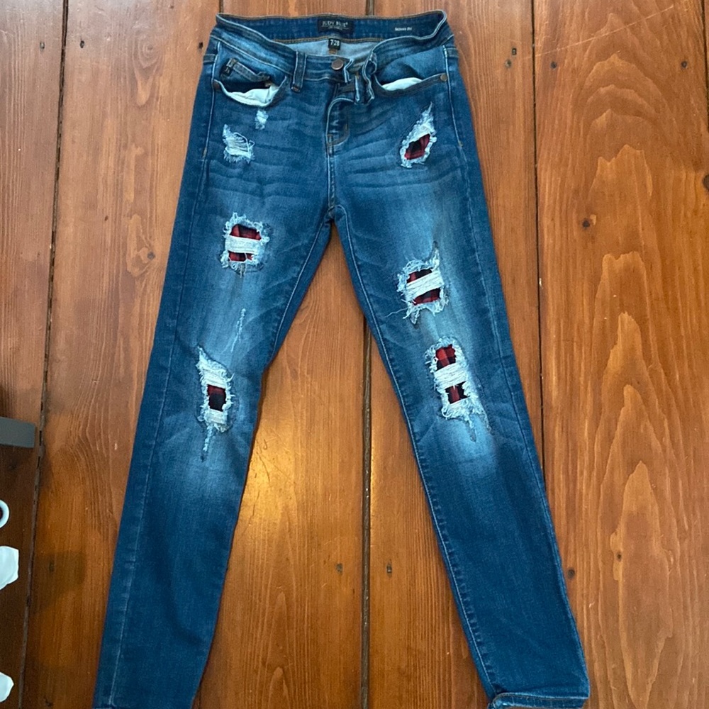 Judy Blue, stretch, Buffalo plaid cutout